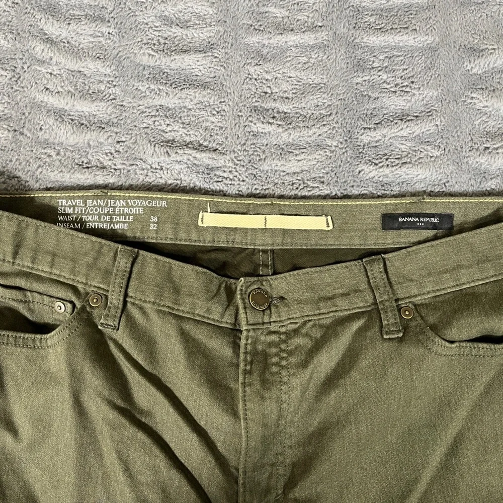 Banana Republic Mens Travel Jean Slim‎ Fit Olive Green Stretch Pants 38x32 AP040